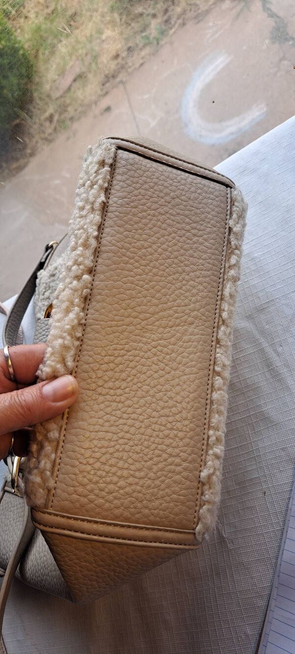Cream Sherpa Faux Leather Crossbody Bag with Tortoise Handles Adjustable Strap - Picture 7 of 7